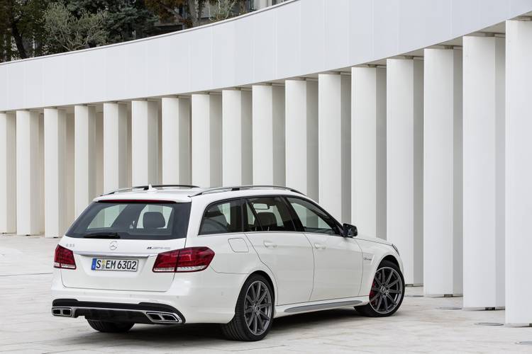 Mercedes-Benz E 63 AMG S212 facelift 2015 familiar