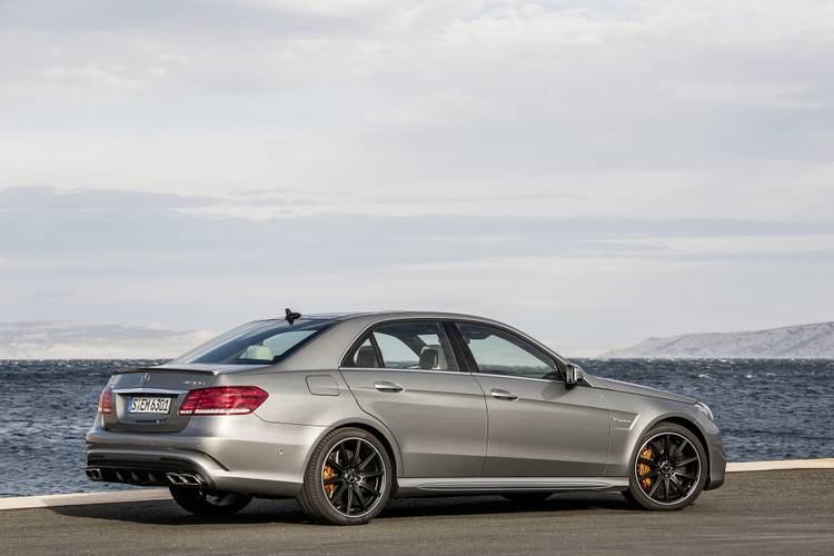 Mercedes-Benz E 63 AMG W212 facelift 2014 sedán