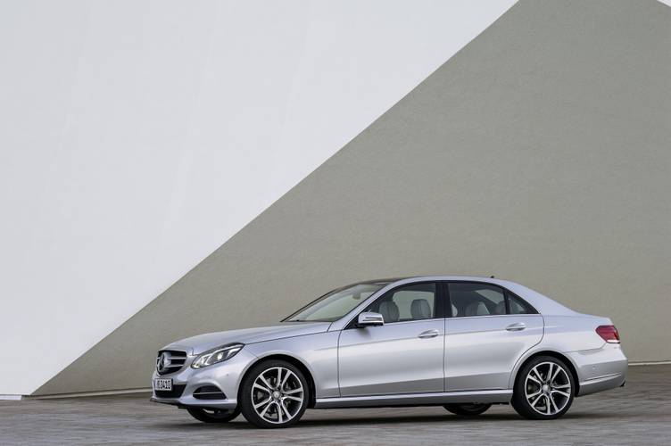 Mercedes-Benz E W212 facelift 2014 berline