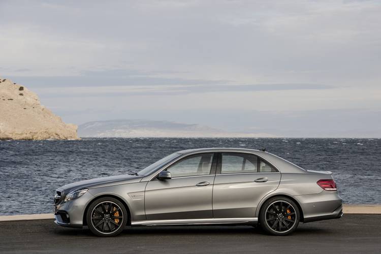 Mercedes-Benz E 63 AMG W212 facelift 2013 berlina