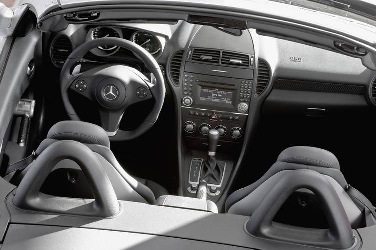 Mercedes-Benz SLK 55 AMG R171 facelift 2009 interior