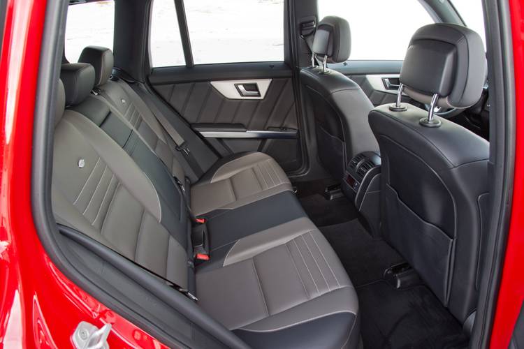 Mercedes-Benz GLK X204 facelift 2014 zadní sedadla