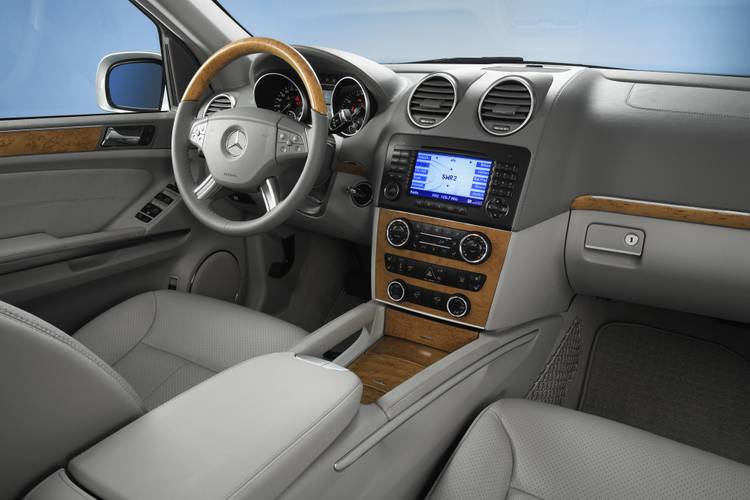 Mercedes-Benz GL X164 2007 intérieur