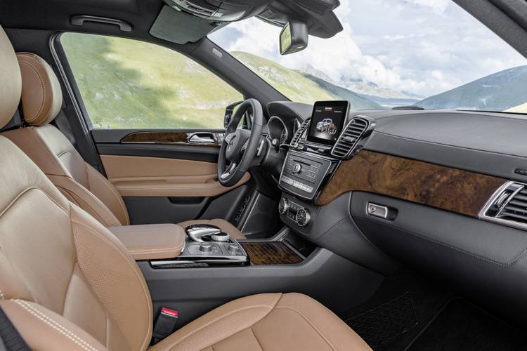 Mercedes-Benz GLS X166 2016 front seats