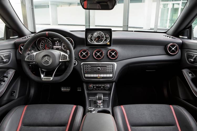 Mercedes-Benz CLA Shooting Brake 45 AMG X117 facelift 2016 interior
