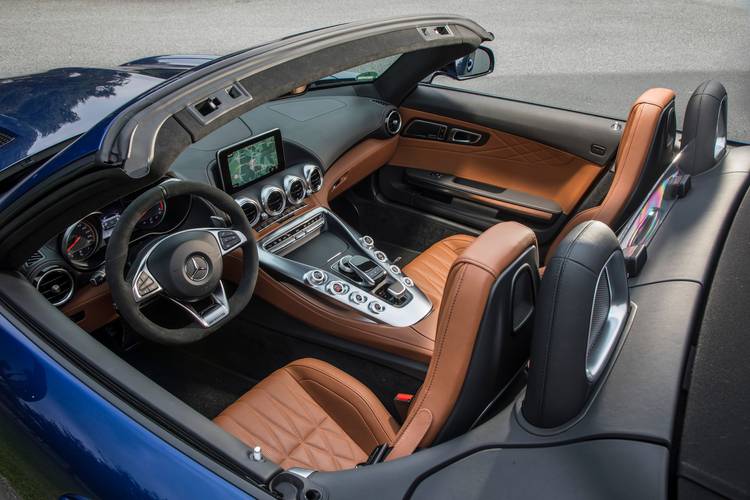 Mercedes Benz AMG-GT R190 2018 interior