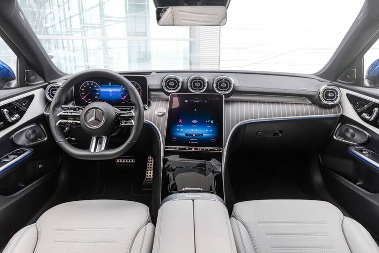 Mercedes-Benz C S206 2021 interior