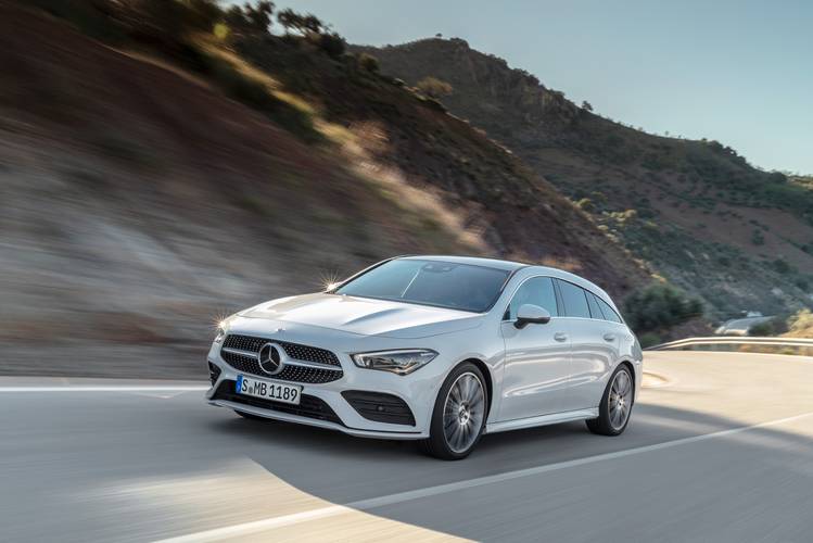 Mercedes-Benz CLA X118 Shooting Brake 2021 kombi