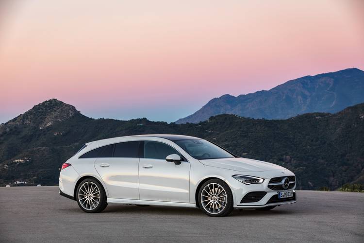 Mercedes-Benz CLA X118 Shooting Brake familiar