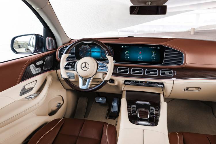 Maybach GLS 600 X167 2020 interior