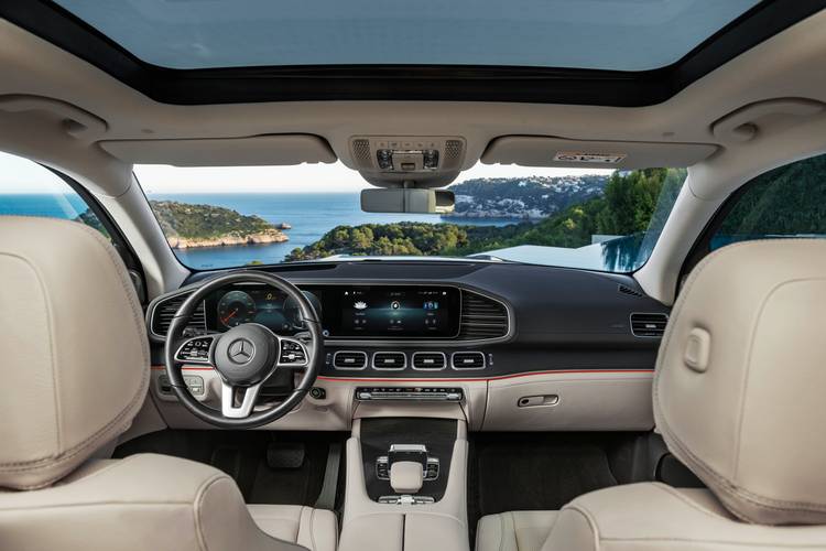 Interno di una Mercedes-Benz GLS X167 2020