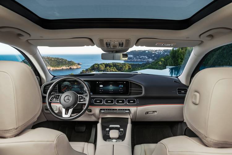 Mercedes-Benz GLS X167 2020 wnętrze