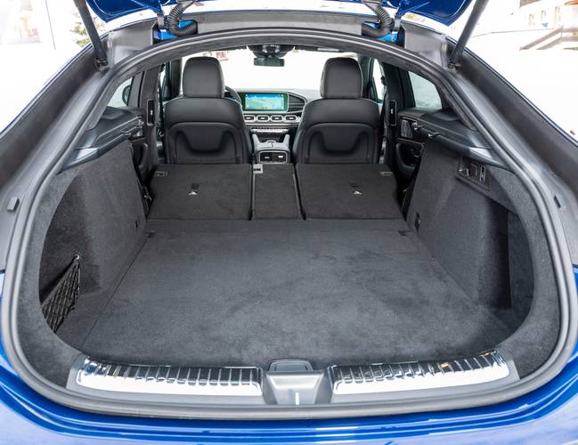 Mercedes Benz GLE Coupe C167 2020 rear folding seats