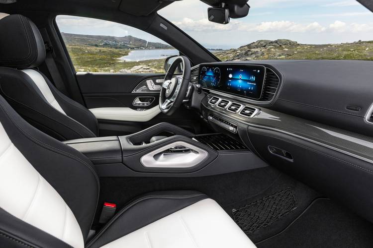 Mercedes Benz GLE V167 2020 assentos dianteiros