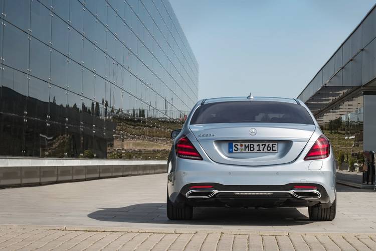 Mercedes-Benz S V222 facelift 2017 sedan