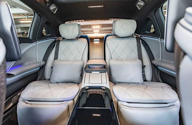 Banquette arrière de la Mercedes-Maybach S W223 2021