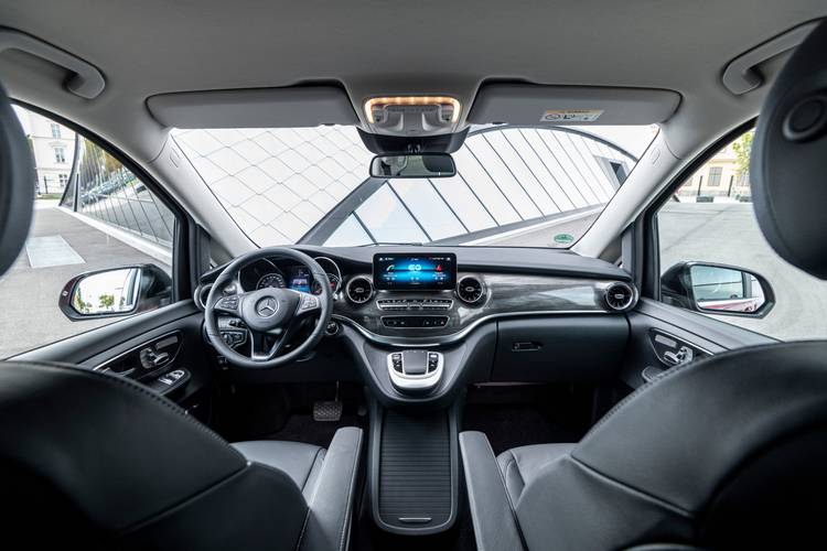 Mercedes-Benz EQV W447 2020 interiér
