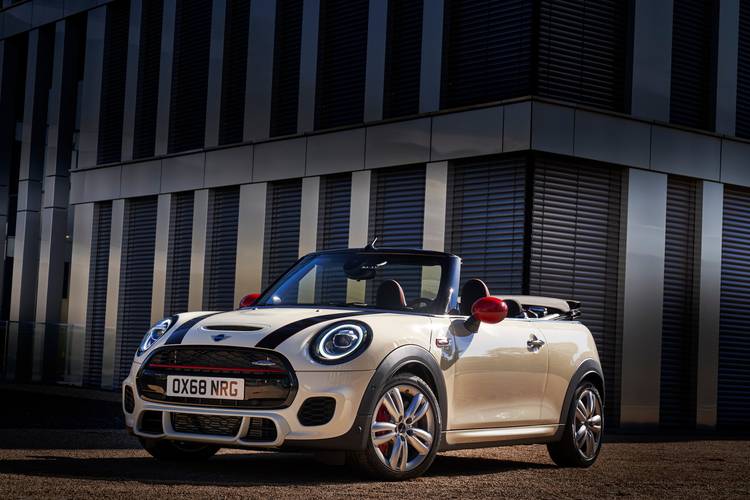 MINI John Cooper Works F57 facelift 2020 kabriolet