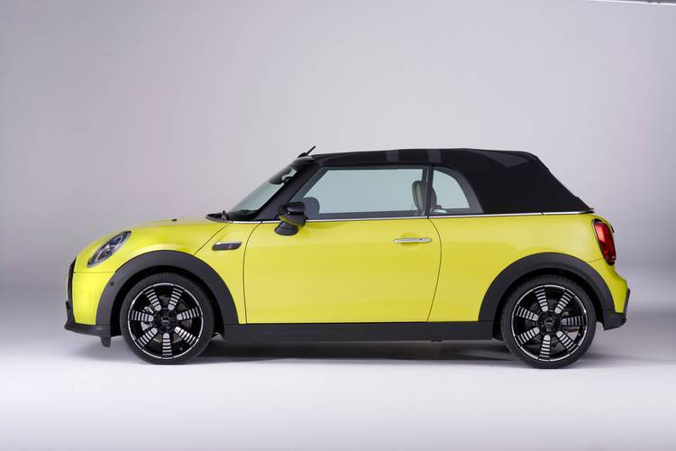 Mini One Cooper F57 facelift 2021 kabriolet