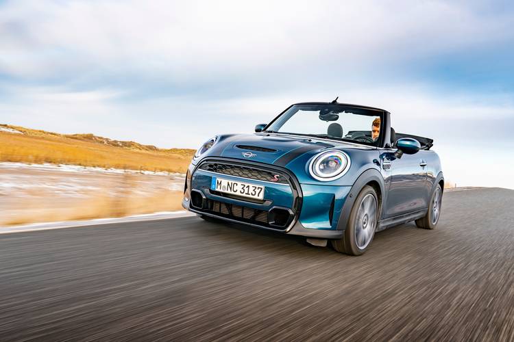 Mini One Cooper F57 facelift 2021 kabriolet