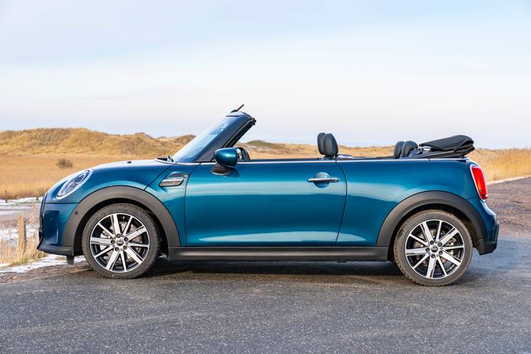 Mini One Cooper F57 facelift 2021 kabriolet