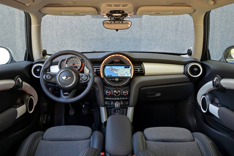 MINI Cooper S F56 2013 interior