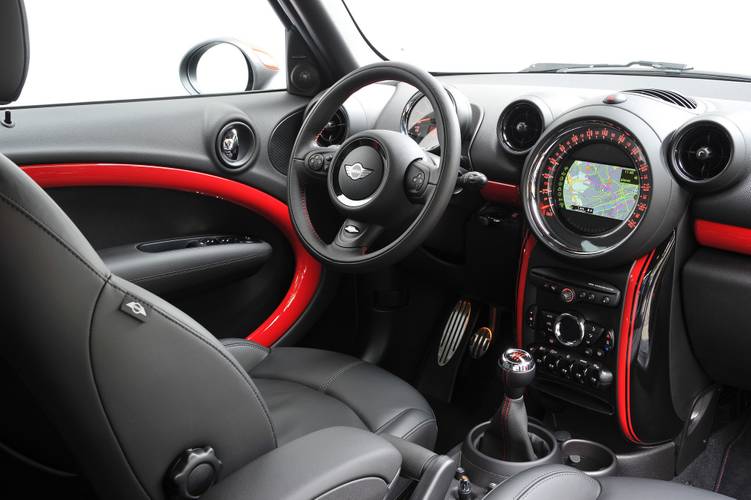 MINI John Cooper Works Countryman R60 2013 interiér