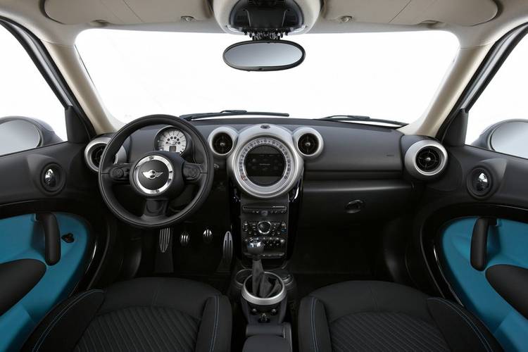 MINI Countryman R60 2010 interieur