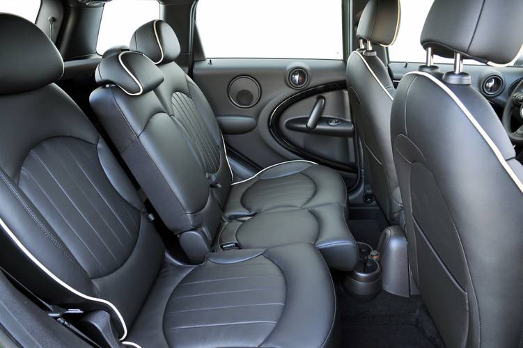 MINI Countryman R60 facelift 2014 zadní sedadla