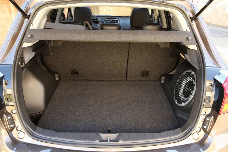 Mitsubishi ASX GA facelift 2013 bagażnik