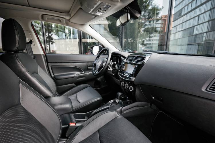 Mitsubishi ASX GA facelift 2017 interieur