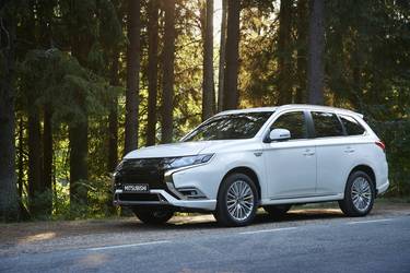 Mitsubishi Outlander  2018