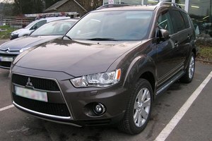 Mitsubishi Outlander CW0W 2009