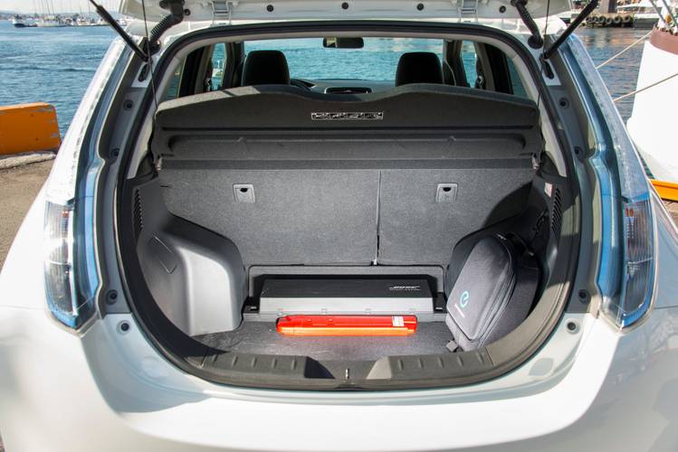 Nissan Leaf ZE0 2013 bagageruimte