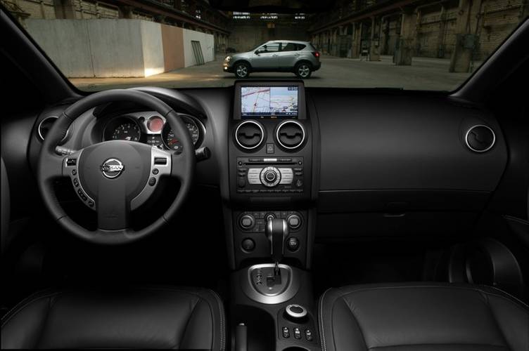 Nissan Qashqai J10 2008 intérieur