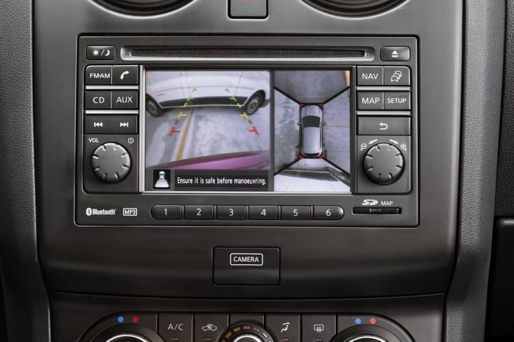 Nissan Qashqai J10 facelift 2010 infotainment