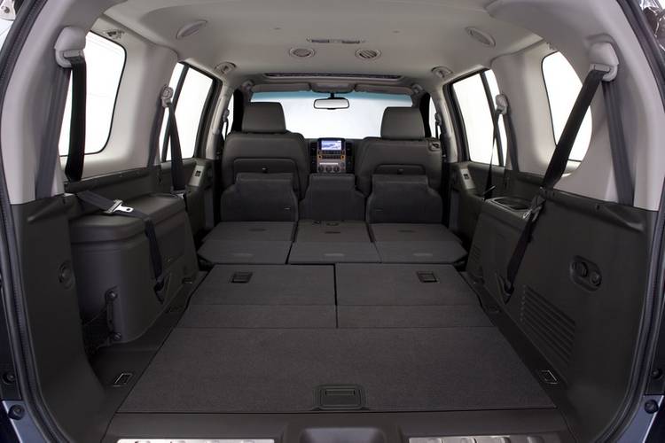 Nissan Pathfinder R51 2004 rear folding seats