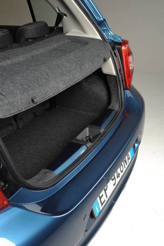 Nissan Micra K13 facelift 2014 bagażnik