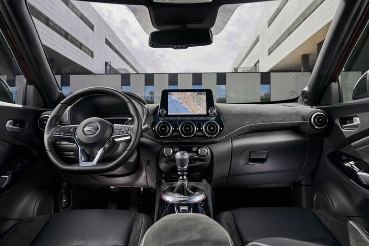 Nissan Juke F16 2020 interior