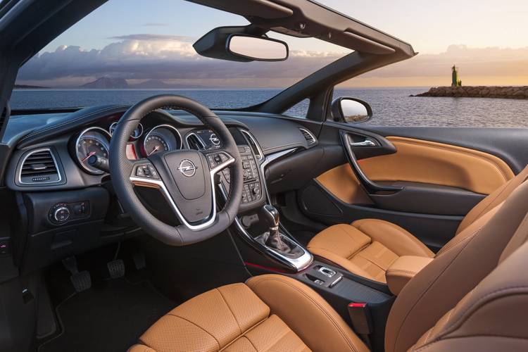 Opel Cascada 2013 interior