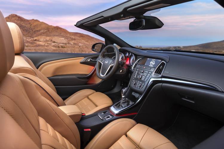 Opel Cascada 2014 front seats