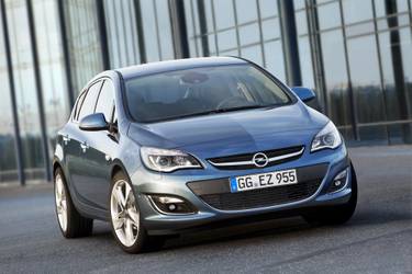 Opel Astra Astra J P10 2012