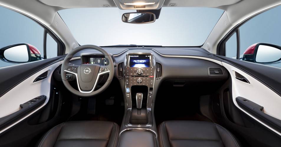 Opel Ampera 2010 interior