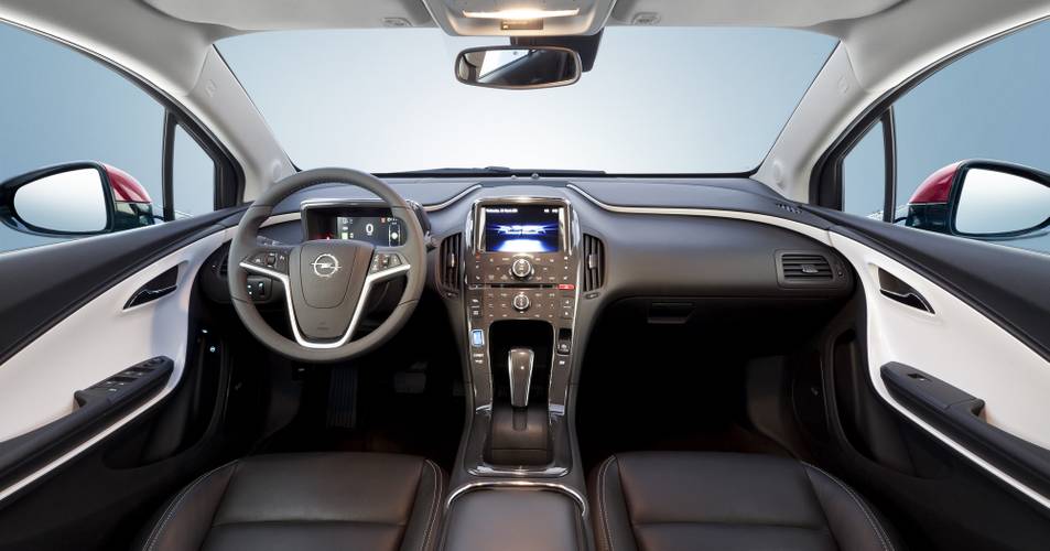 Opel Ampera 2010 intérieur