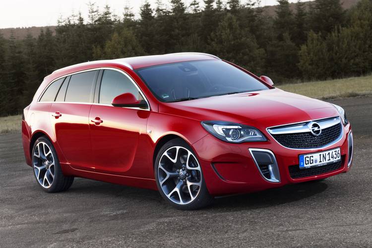 Opel Insignia Sports Tourer OPC G09 facelift 2014 familiar