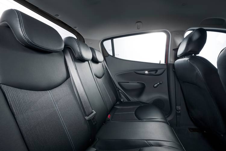 Opel Karl 2015 assentos traseiros