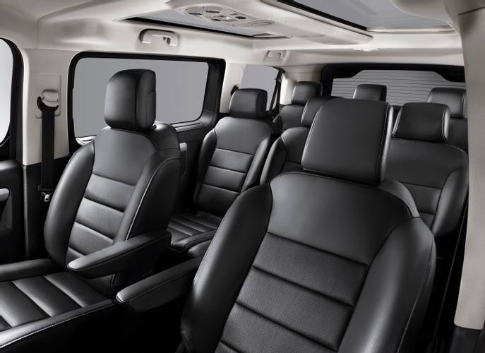 Opel Zafira Life 2021 rear seats