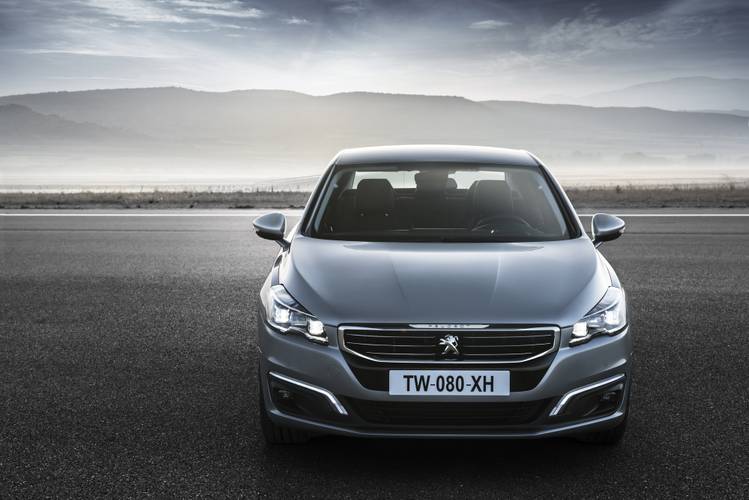 Peugeot 508 facelift 2014 limousine