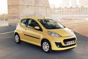 Peugeot 107  2012