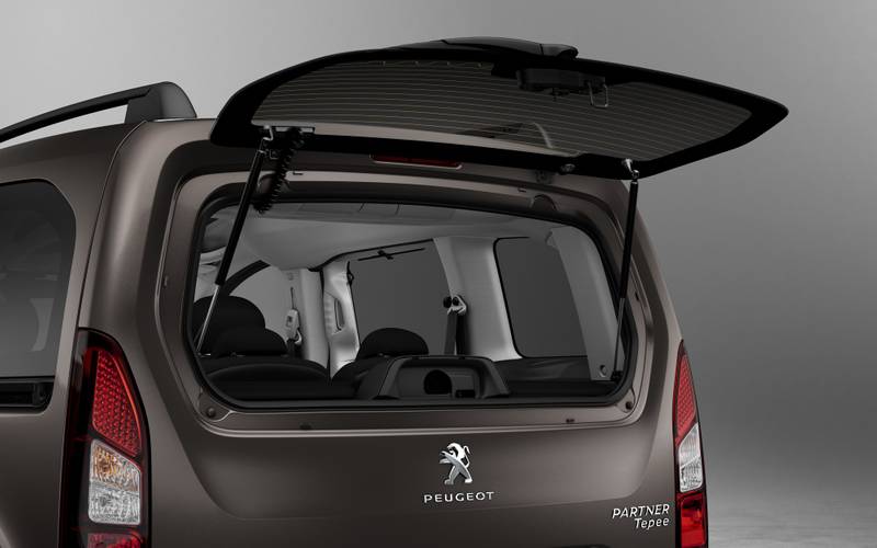 Peugeo Partner Tepee B9 facelift 2015 kufr